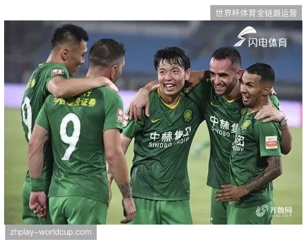 德克兰·赖斯不仅打入闪电进球，更在中场展现统治级表现，成为英格兰攻防转换的节拍器